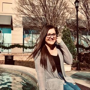 Meet your Posher, Isabella